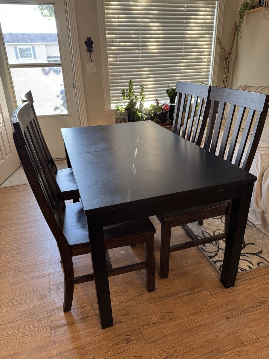 Black Expandable Dining Table with 4 Chairs - Modern Dark Wood Finish