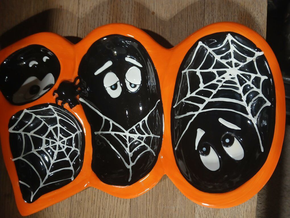 Halloween boo candy dish