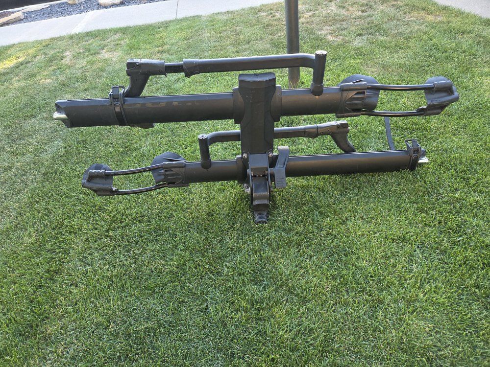 Kuat NV2.0 Base 2 Bike Rack WBike & Hitch Locks
