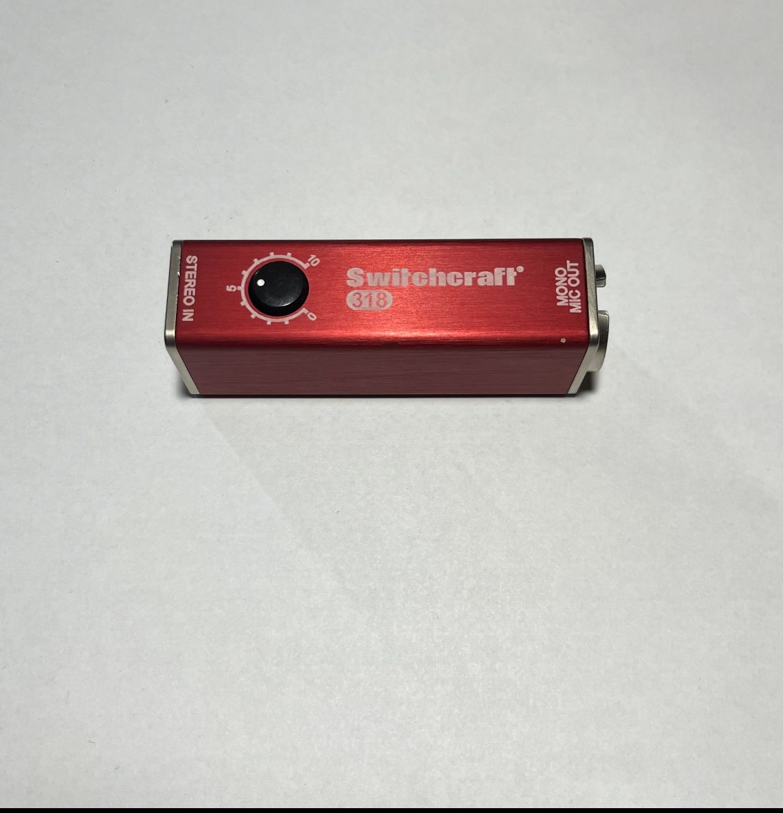 Switchcraft 318 Audio Adapter Stereo In to Mono Mic Out Direct Box