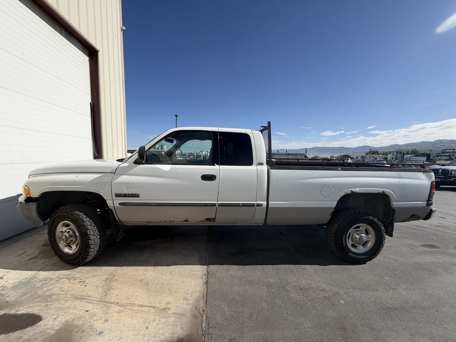 2001 Dodge Ram 2500 SLT Plus