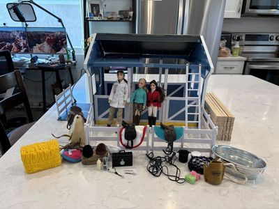 Breyer Horse Barn W/ Tack and Accessories
