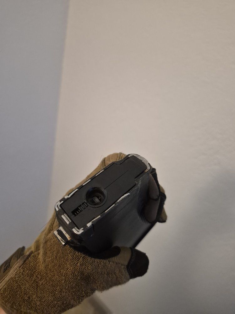 Main image 7