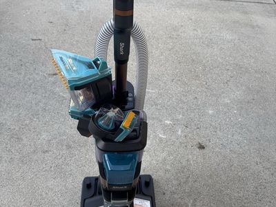 Shark CarpetXpert EX201 Portable Carpet Cleaner - Like New, Used Once