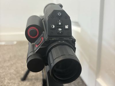 DNT Thermnight thermal TNC225R digital scope.