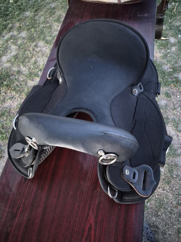 Main image 2