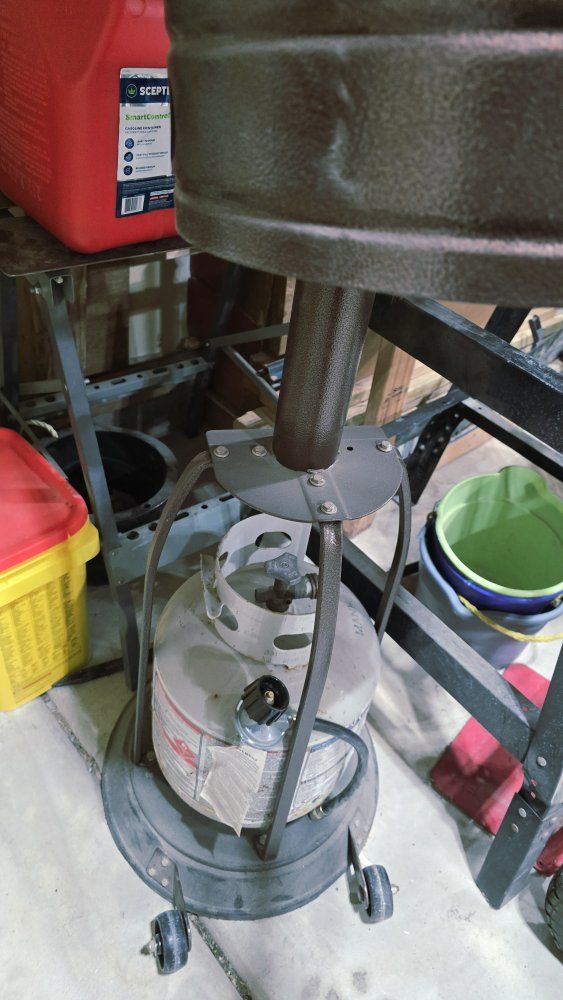 Main image 6