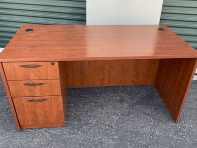 MANY LIGHT CHERRY LAMINATE DESKS