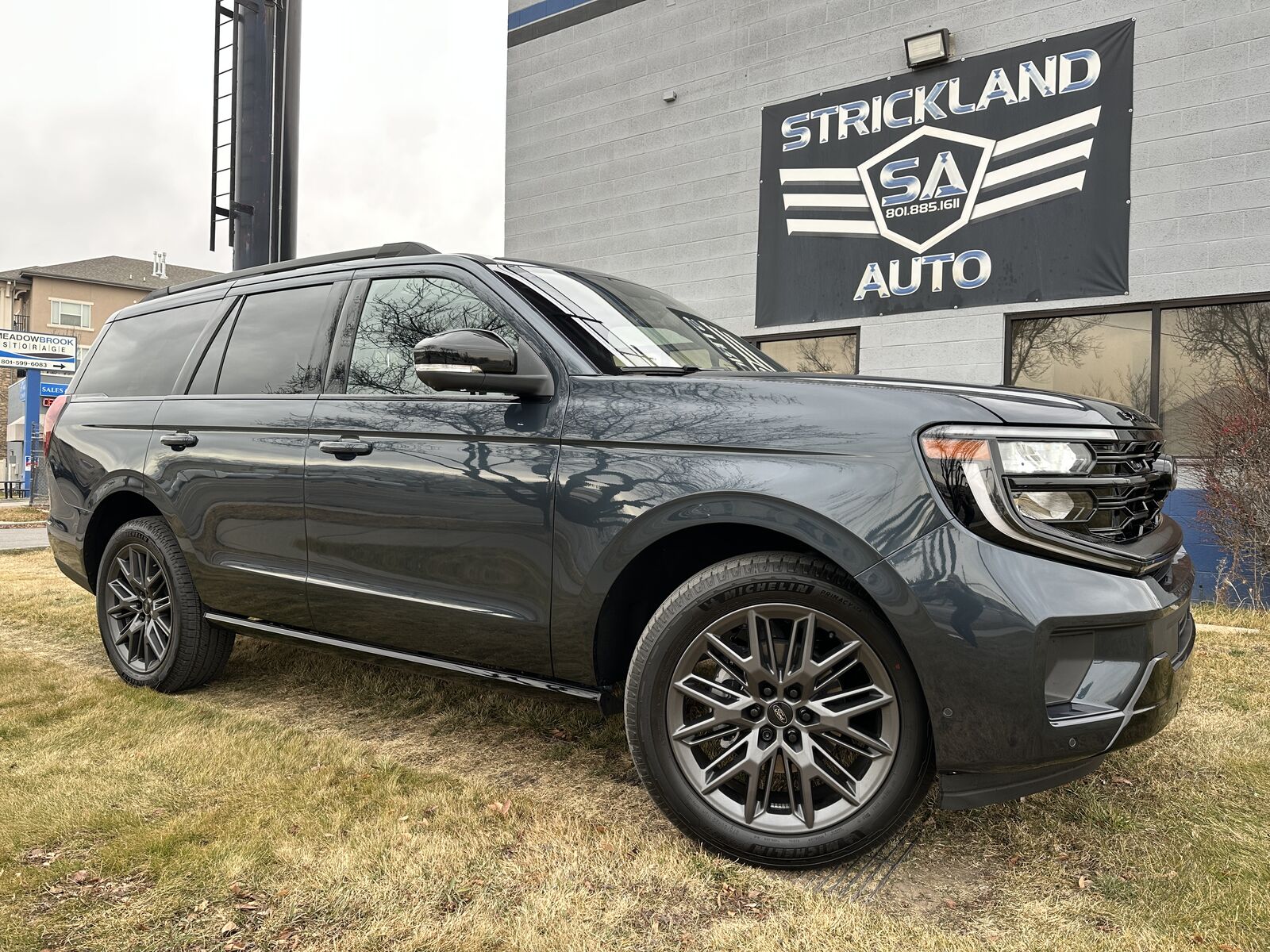 2025 Ford Expedition Platinum