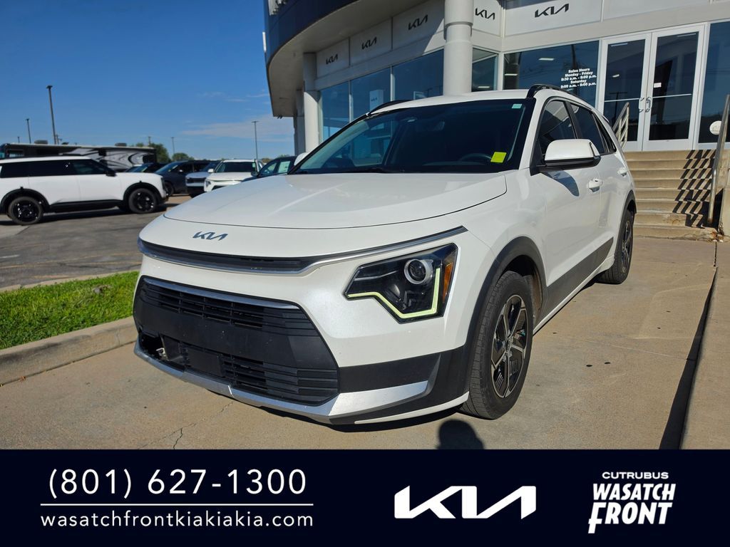 2023 Kia Niro EX