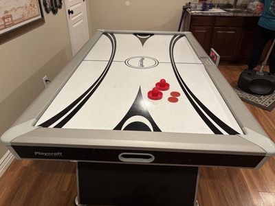 Air Hockey Table