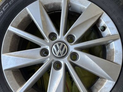 VW GOLF
