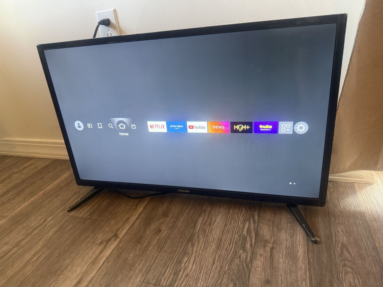 24 inch Toshiba fire tv