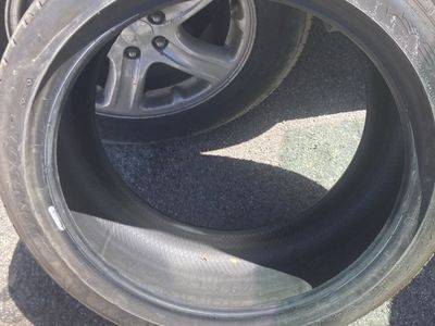 Dunlop 245 / 40 R 18 97w
