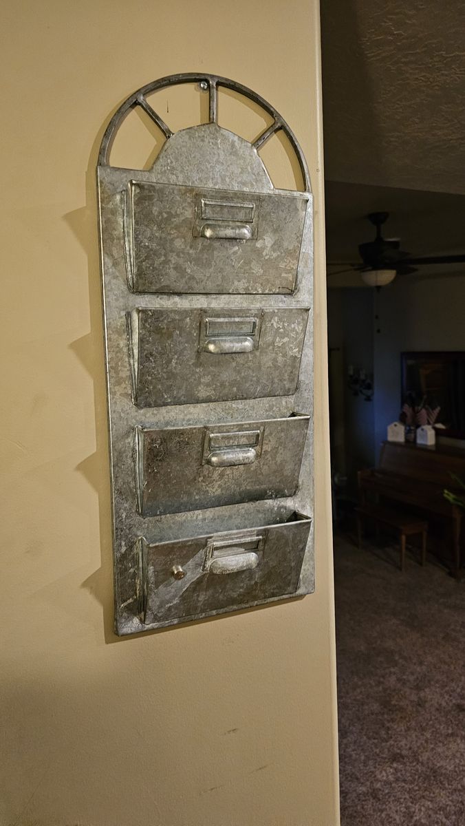 Main image 7