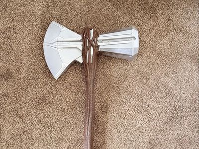 Hasbro: Avengers Endgame Thors Stormbreaker Electronic Axe