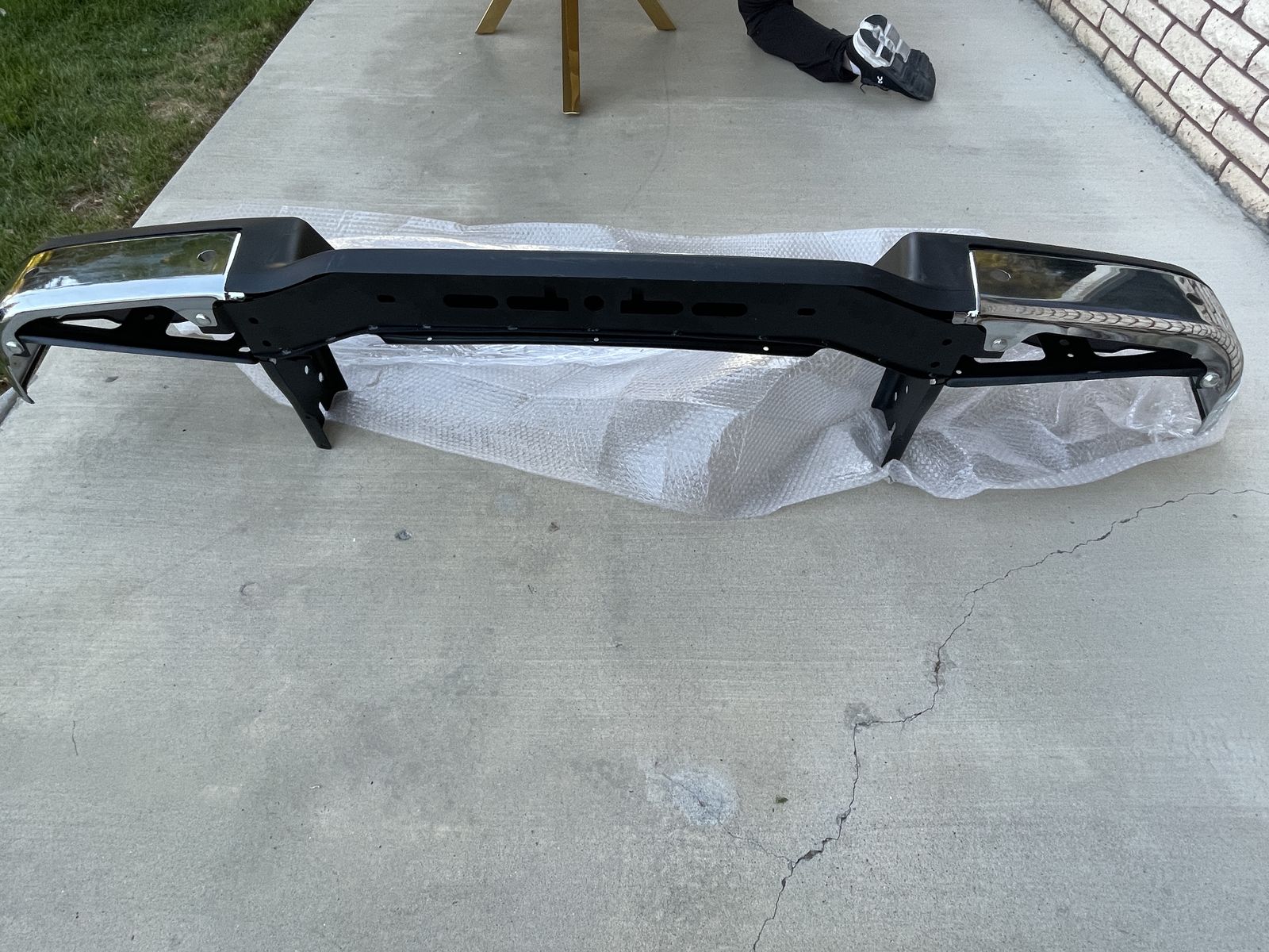 Brand New - Chrome Rear Bumper – Nissan NV2500 / NV3500 (2012-2021)
