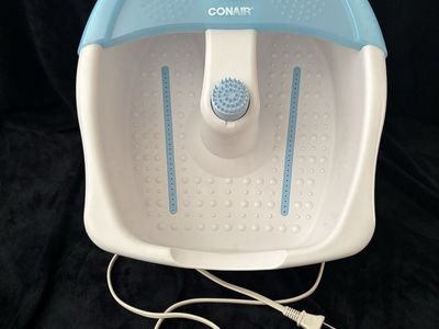 Conair Foot Spa Bath with Bubbles and Heat White and Blue