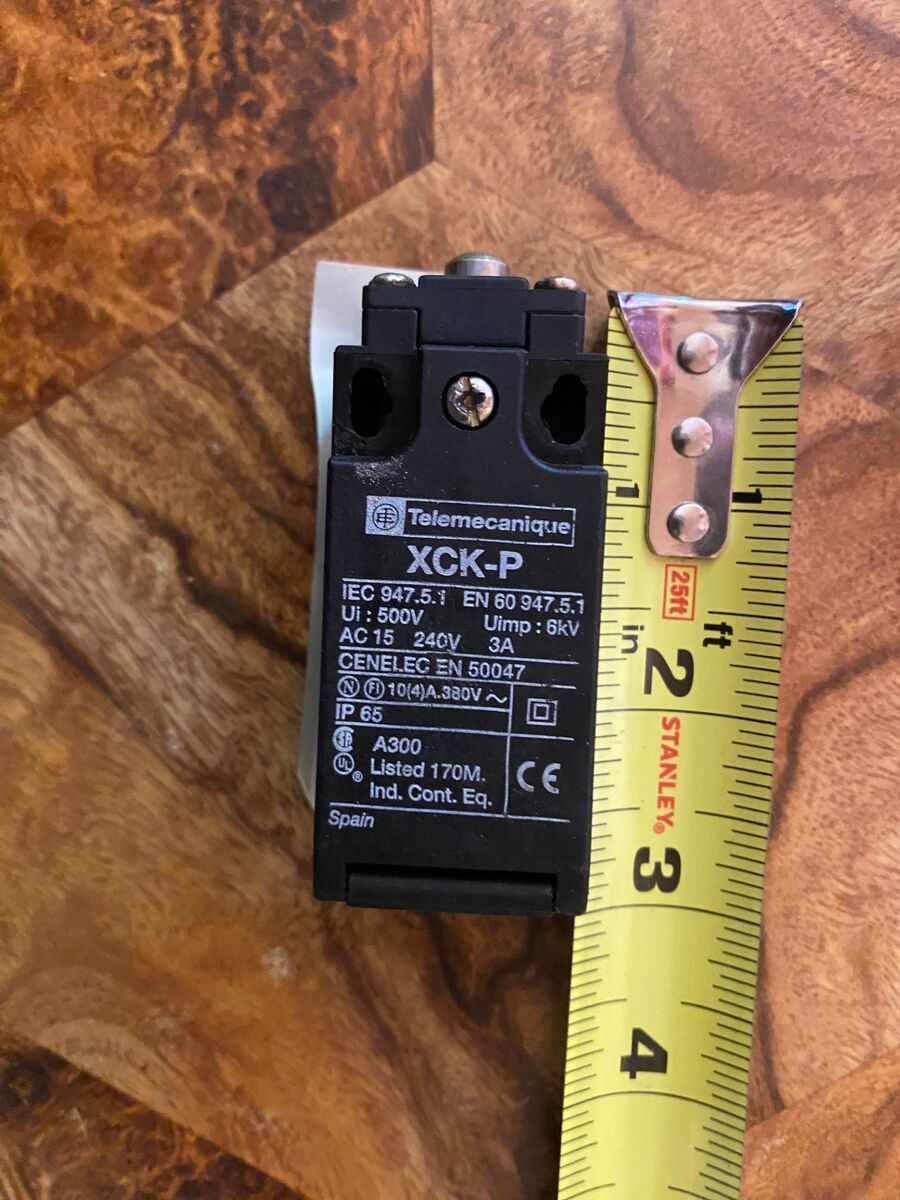 FREEEEE Telemecanique XCK-P Linear Limit Switch