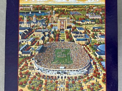 500 Piece Jigsaw Puzzle NOTRE DAME College Football Stadium Game