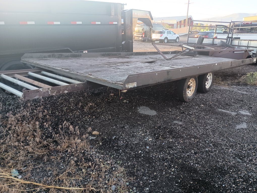 Utility Trailer, Flatbed with Tandem Axle and Ramp Gate - Used Condition