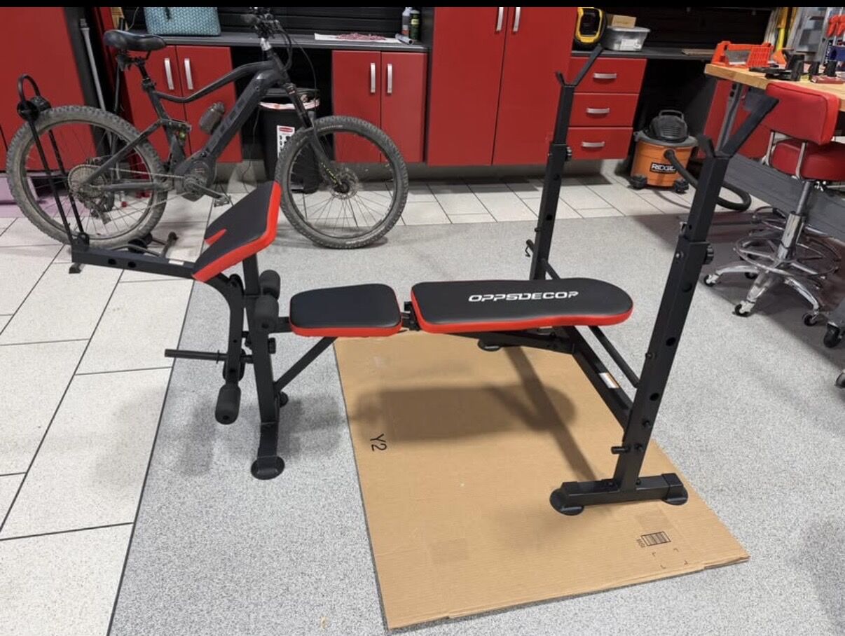Weight Lifting Bench