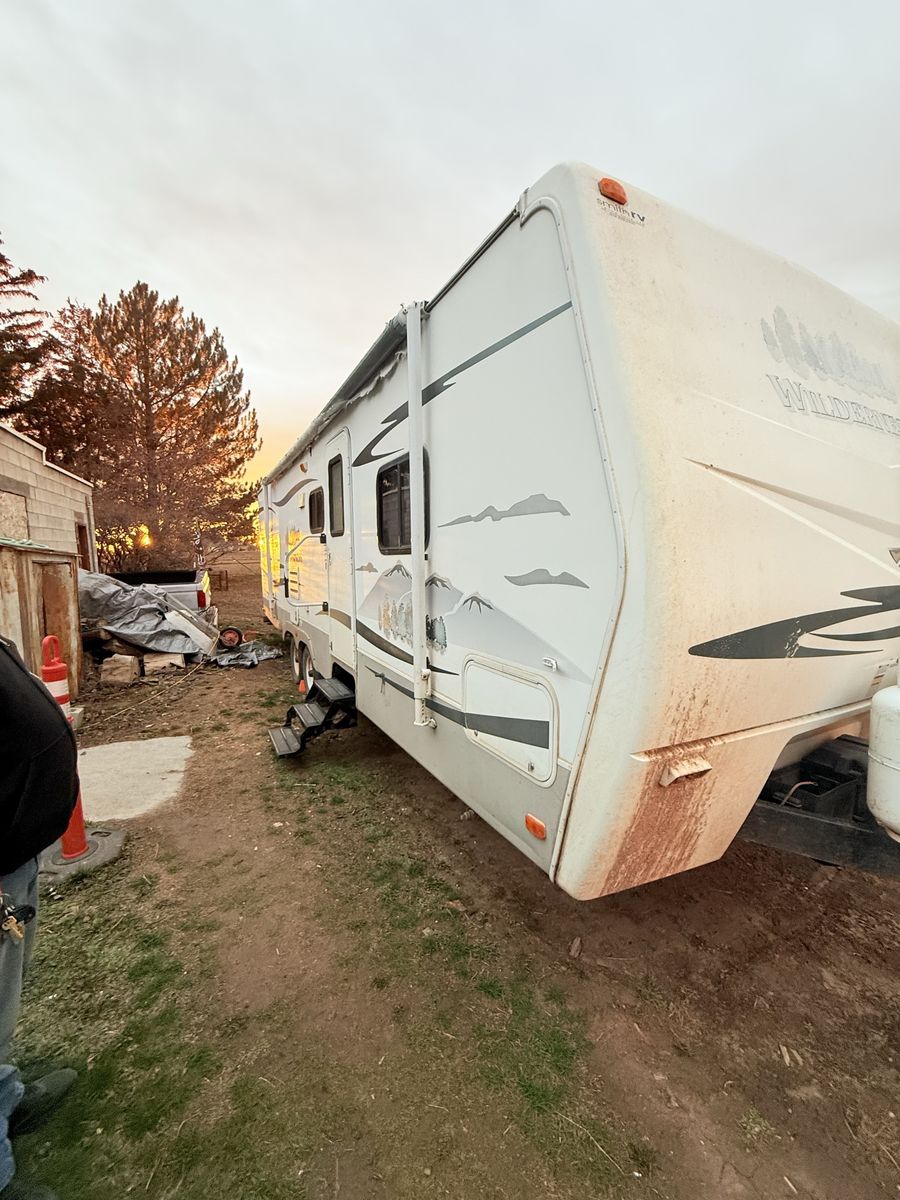 2008 Fleetwood bunk hour