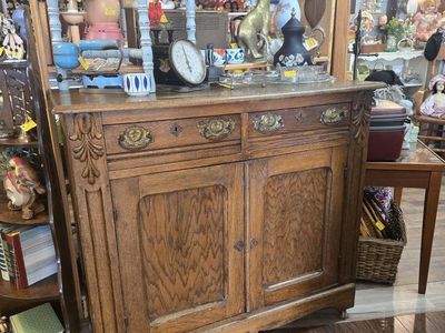 Antique Oak Sideboard Buffet Cabinet with Drawers and Storage, Ornate Carvings