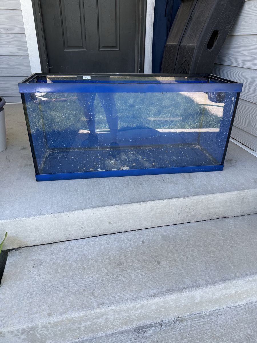 30 gallon long aquarium