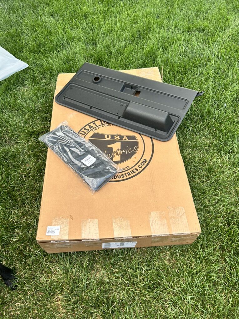 Chevy 1973-1976 Door Panels & Bags