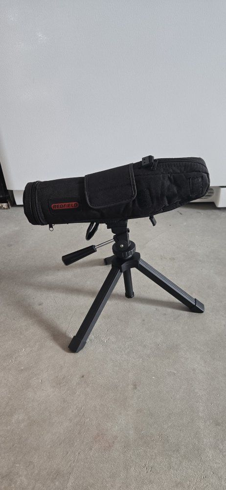 Redfield Spotting Scope with Tripod and Carrying Case