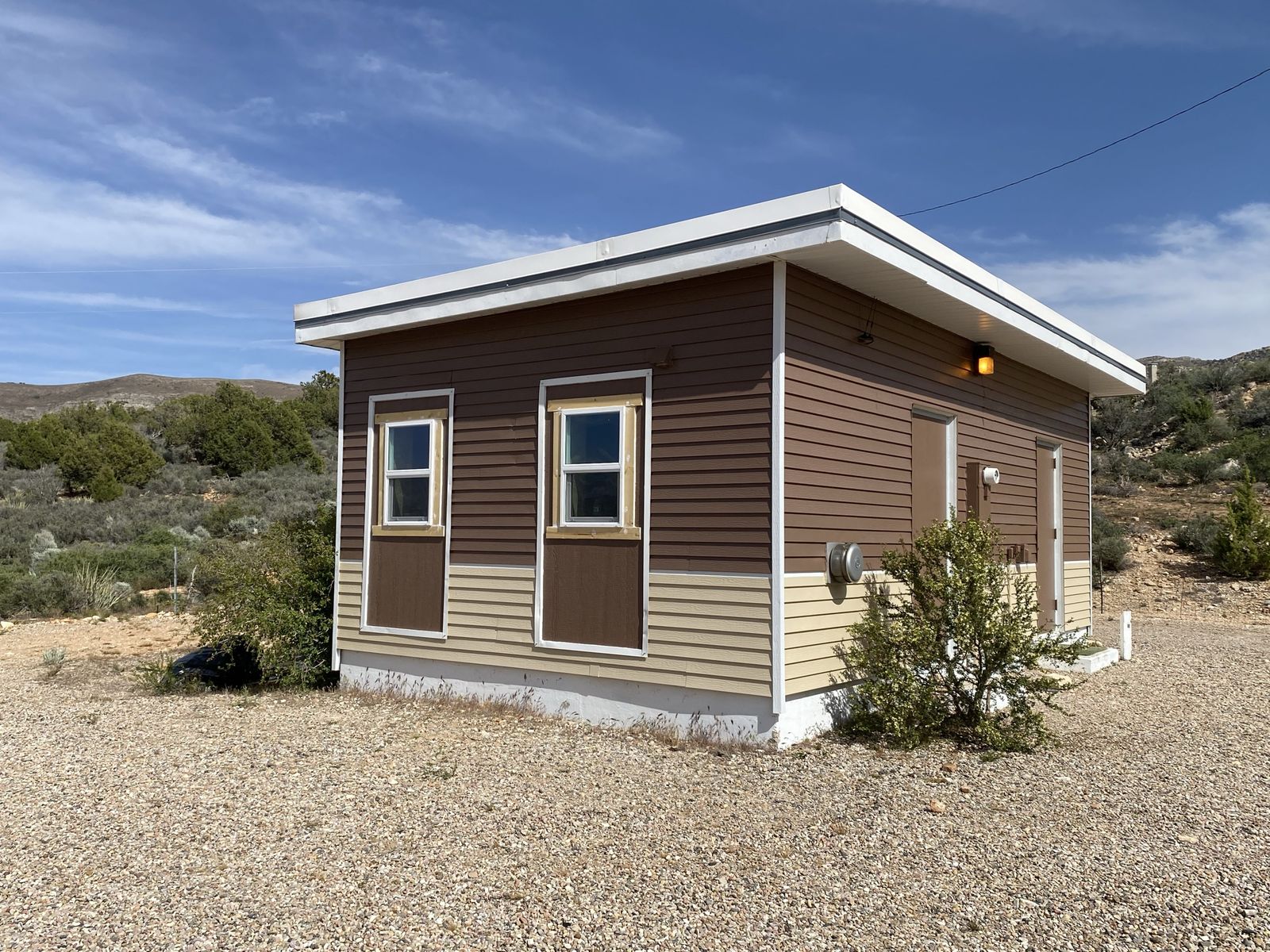 Private Desert Retreat on 1 Acre - Tiny Home, Old West Saloon & BLM Access