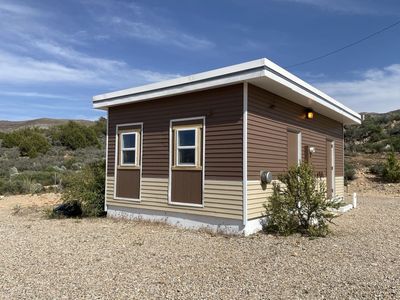 Private Desert Retreat on 1 Acre - Tiny Home, Old West Saloon & BLM Access