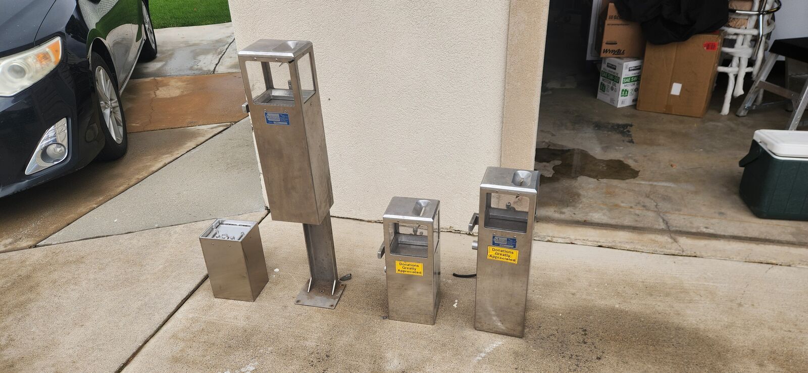 Lot of Diamond Manufacturing Inc. Fare Boxes With Extra Vaults & Keys