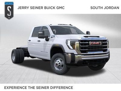 2025 GMC Sierra 3500HD CC Pro