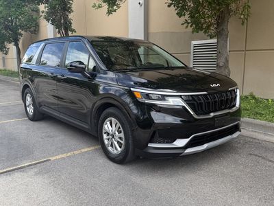 2022 Kia Carnival LXS