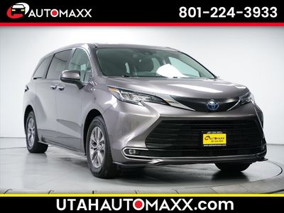 2023 Toyota Sienna XLE 7-Passenger