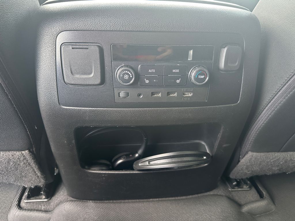 Main image 22
