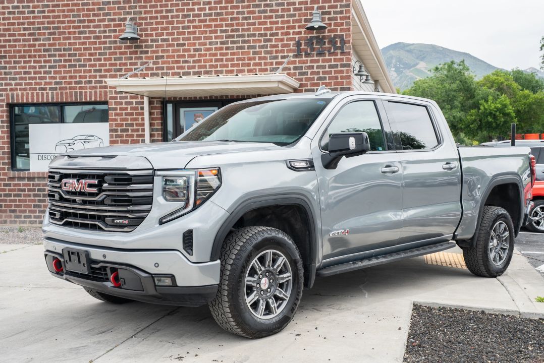 2024 GMC 1500 AT4