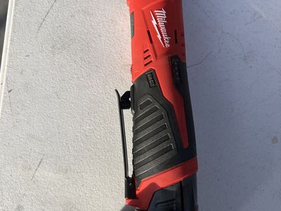 Milwaukee M12 REDLITHIUM XC3.0 Cordless 3/8in Ratchet Tool