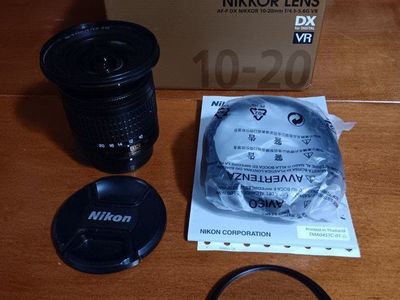 Nikon Af-P Nikkor 10-20mm F/4.5-5.6G Wide Angle Zo