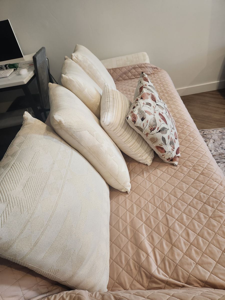 FURNISHES IN DRAPER UT.