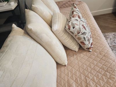 FURNISHES IN DRAPER UT.