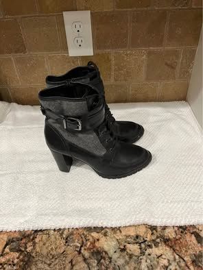 ANTONIO MELANI - Black Leather & Fabric Heeled Ankle Boots - Women's Size 9