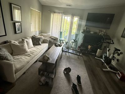 Sitting Room/Couch barley Used