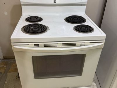Kenmore range / oven