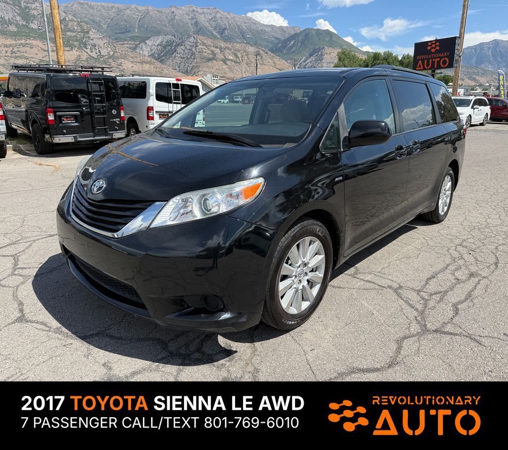 2017 Toyota Sienna LE 7-Passenger
