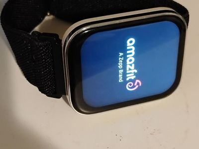 Amazfit Bip 5 Unity watch + watch bands