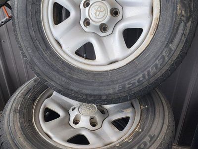 Toyota Tacoma 15" 5 lug stock wheels and tires