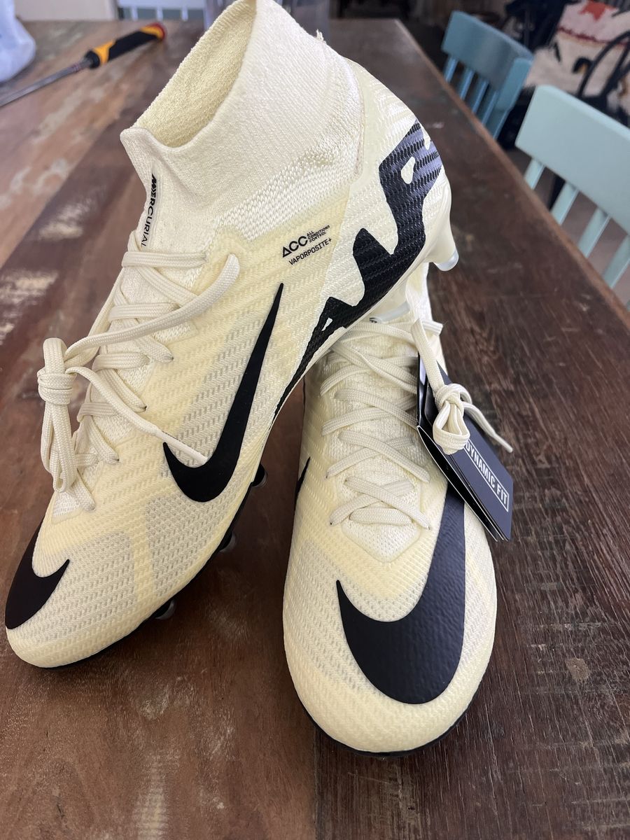 Nike Mercurial Superfly 10 Elite Size 8